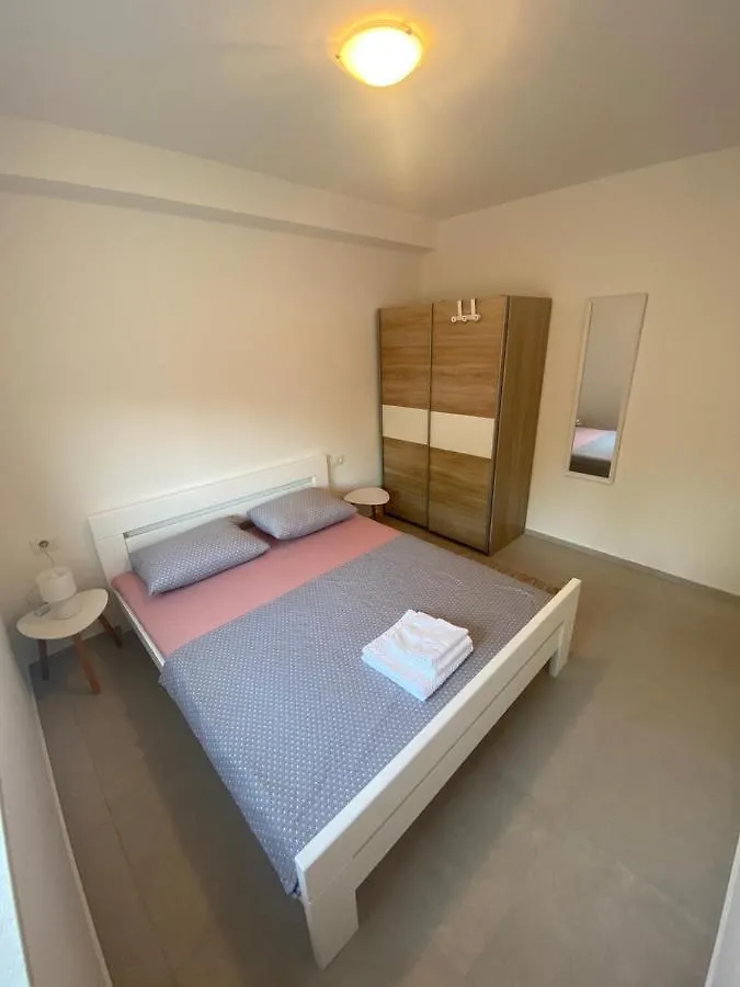 Apartments A Pola